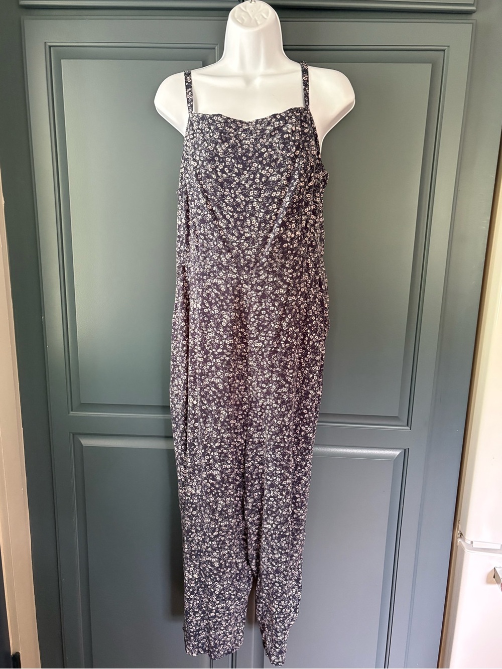Old Navy Navy Blue Ditsy Floral Wide-Leg Jumpsuit w pockets